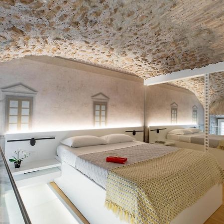 Iflat Glass And Stone Loft Apartment Рим Екстериор снимка