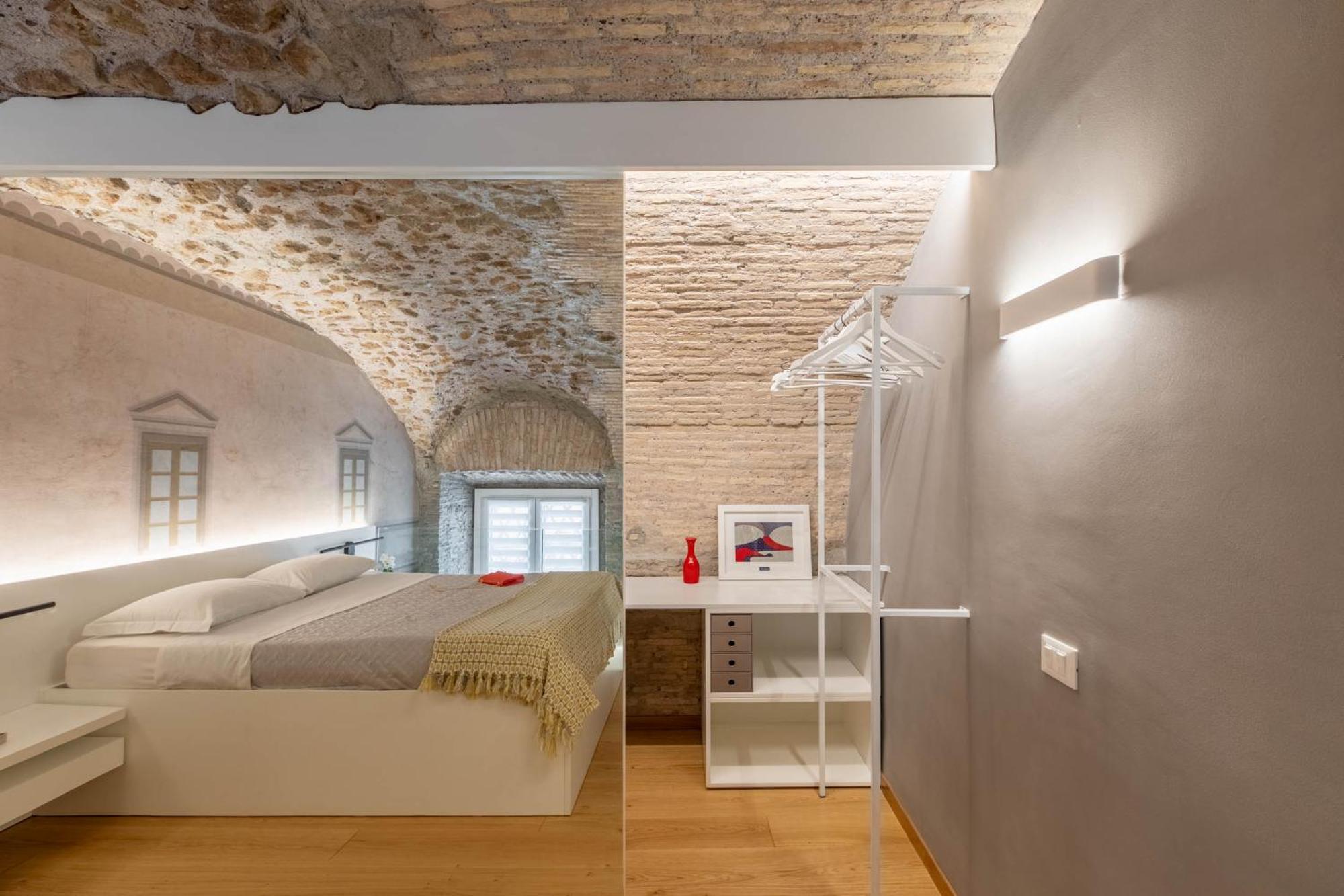 Iflat Glass And Stone Loft Apartment Рим Екстериор снимка