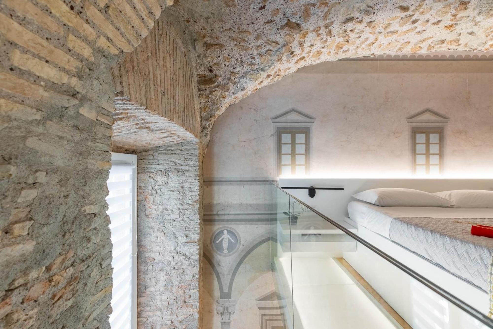 Iflat Glass And Stone Loft Apartment Рим Екстериор снимка